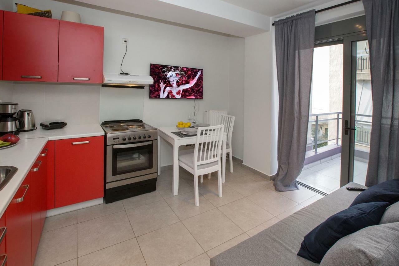 Modern Comfy Apartment Near The Acropolis By Ghh أثينا المظهر الخارجي الصورة